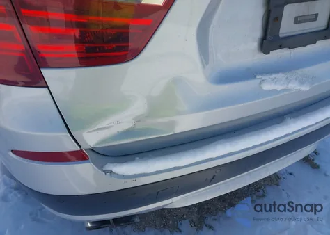 2013 BMW X3 xDrive28I z USA, uszkodzony, nr VIN 5UXWX9C59D0A32650